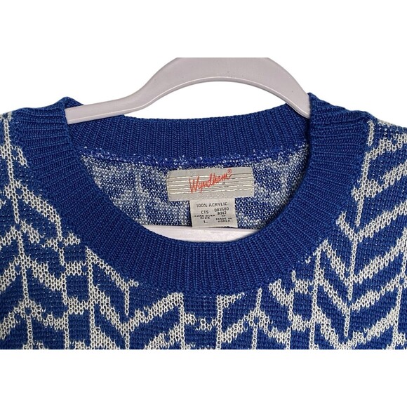 Wyndham Sweater Blue Chevron Round Neck 3/4 Sleeve - Picture 4 of 7